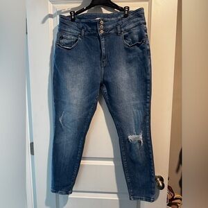 KanCan Distressed Blue Skinny Jeans